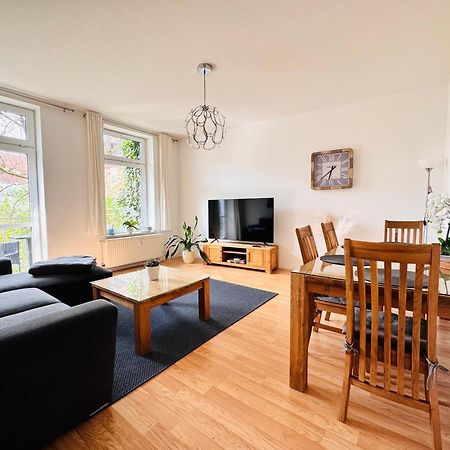 Attraktive Wohnung Im Schoenen Hinterhof Schwerin  Exteriér fotografie