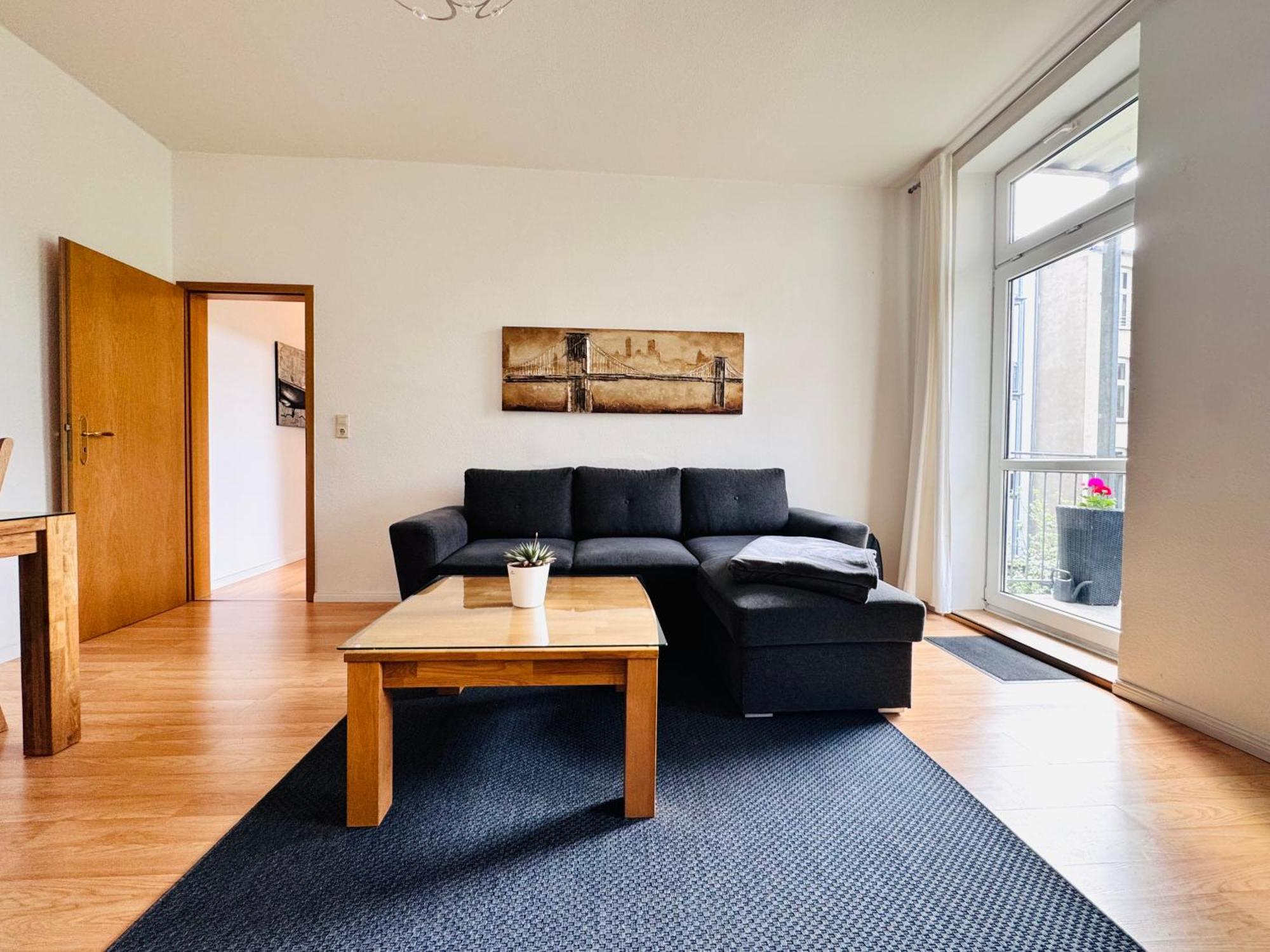 Attraktive Wohnung Im Schoenen Hinterhof Schwerin  Exteriér fotografie